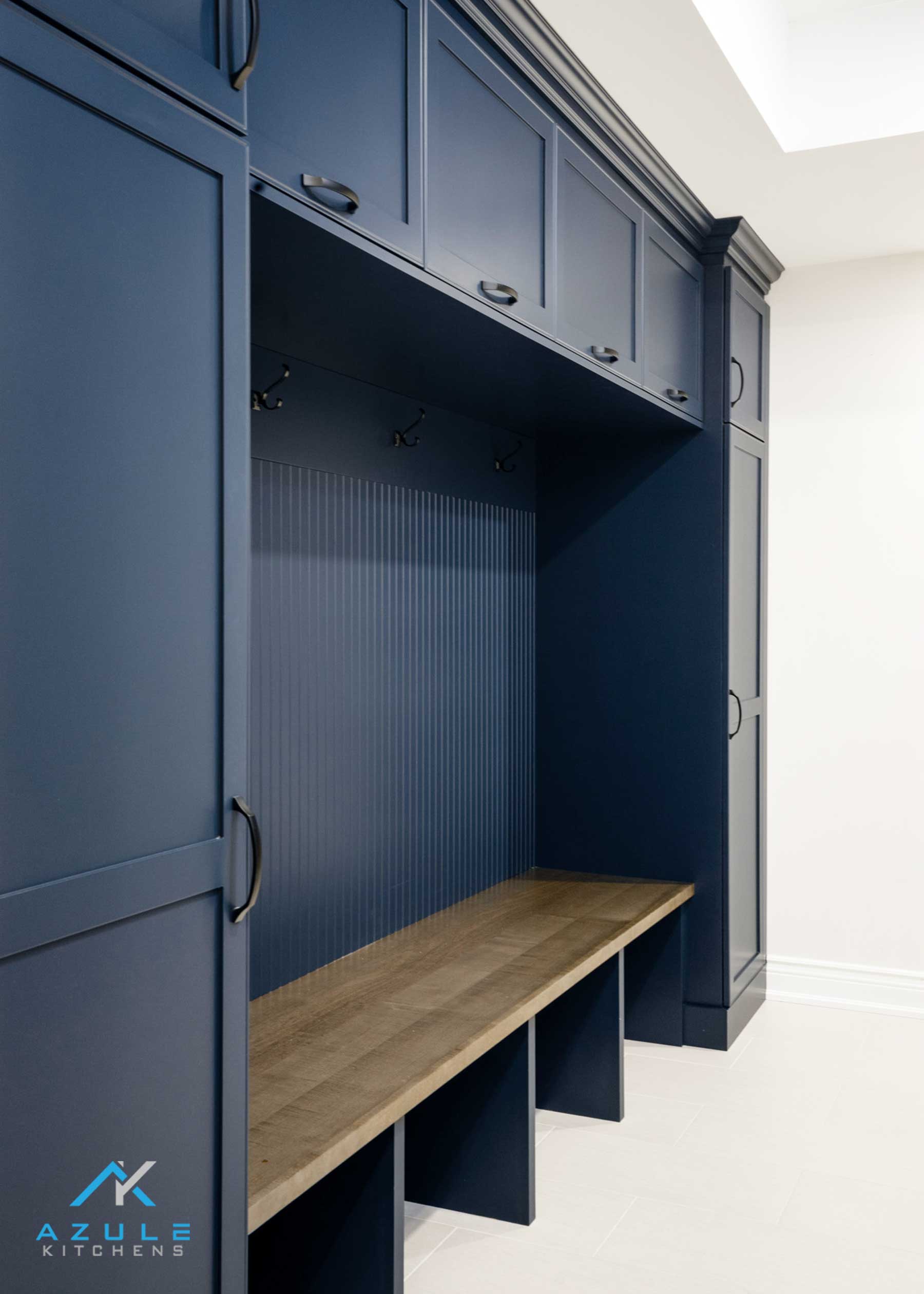 Builin Mudroom with bench and storage ryan tilstra